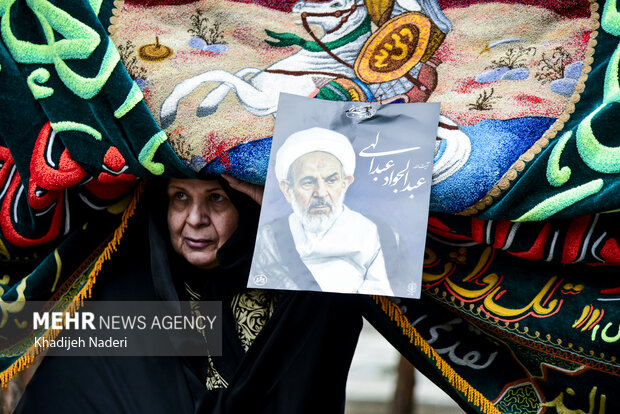 تشییع و خاکسپاری  پیکر مطهر آیت‌الله عبداللهی در اصفهان