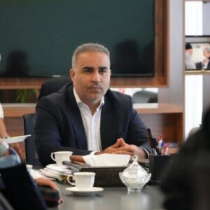 تهرانی‌ها نگران کمبود انار و آجیل شب یلدا نباشند