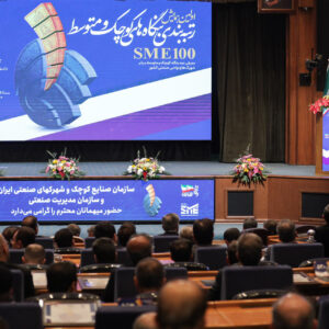 عارف: هدف تحریم‌ها ملت ایران است