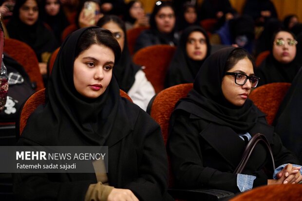 پرسش و پاسخ دانشجویان کرمانی با سخنگوی دولت