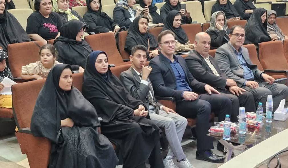 مراسم روز معلولان در اهرم برگزار شد