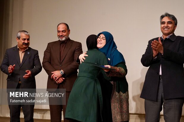 پرسش و پاسخ دانشجویان کرمانی با سخنگوی دولت