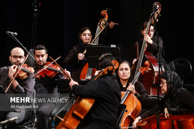 اجرای ارکستر موسیقی ملی ایران