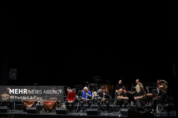 اجرای ارکستر موسیقی ملی ایران