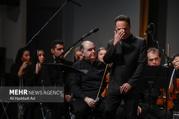 اجرای ارکستر موسیقی ملی ایران