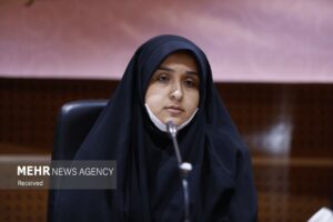 آمره: اقدامات فرهنگی شهرداری قم در هفته مقام زن شایسته تقدیر است