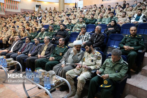 مراسم گرامیداشت روز جوان و جشنواره حضرت علی اکبر(ع) در سنندج