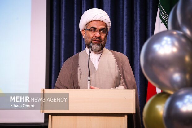 مراسم گرامیداشت روز جوان و جشنواره حضرت علی اکبر(ع) در سنندج