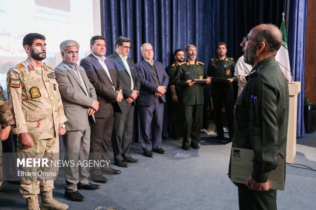 مراسم گرامیداشت روز جوان و جشنواره حضرت علی اکبر(ع) در سنندج