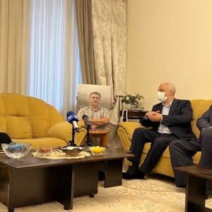 اوحدی: بهترین مکان برای دریافت بشارت، نزد خانواده معظم شهداست