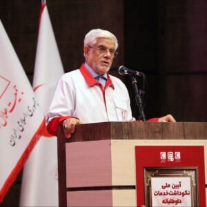 عارف: بابت مشکلات معیشتی از مردم عذرخواهی می‌کنیم