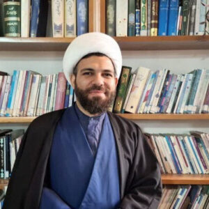 احمدی: کاهش بودجه فرهنگی عقب‌نشینی در جنگ نرم است