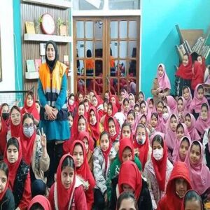 دانش آموزان مدارس حاشیه جاده در استان کرمان آموزش ایمنی دیدند