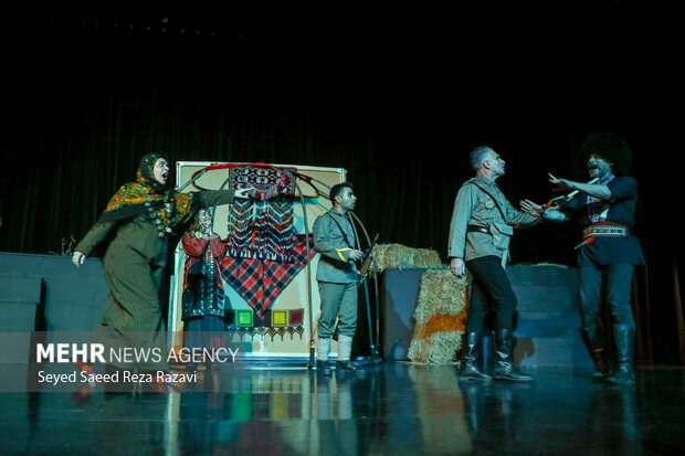 صد و بیست و چهارمین جلسه «حکمت سیاسی اسلام در قرآن»