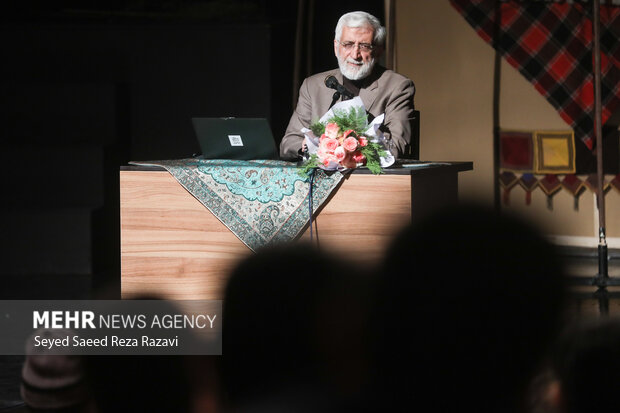 صد و بیست و چهارمین جلسه «حکمت سیاسی اسلام در قرآن»