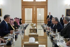 دیدار قائم‌مقام وزیر خارجه عربستان و معاون وزیر خارجه چین با عراقچی