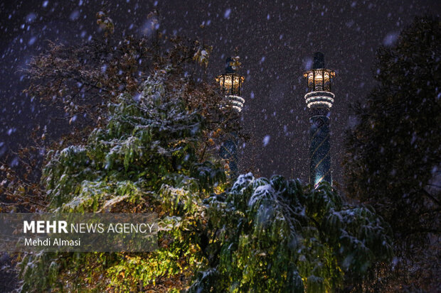 بارش برف در زنجان