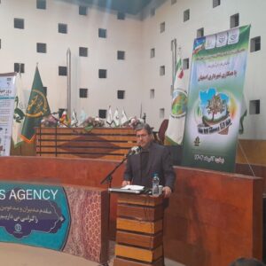 استاندار: اصفهان باید به شهری کامل دوستدار محیط‌زیست تبدیل شود