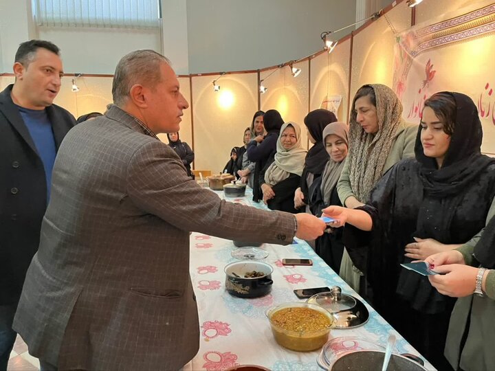 جشنواره غذاهای بومی در کامیاران؛گردهمایی زنان برای احیای سنتهای غذایی