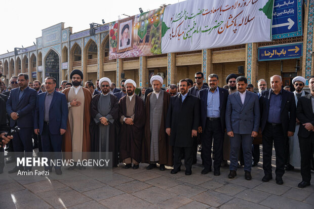 گلباران مقبره شهید دستغیب