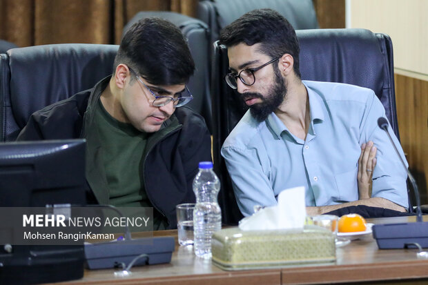 نشست دانشجویان با رئیس مجمع تشخیص مصلحت نظام