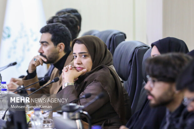 نشست دانشجویان با رئیس مجمع تشخیص مصلحت نظام