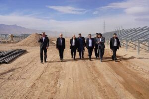 طرزطلب: مجوزهای غیرفعال نیروگاه‌های خورشیدی مانع توسعه است