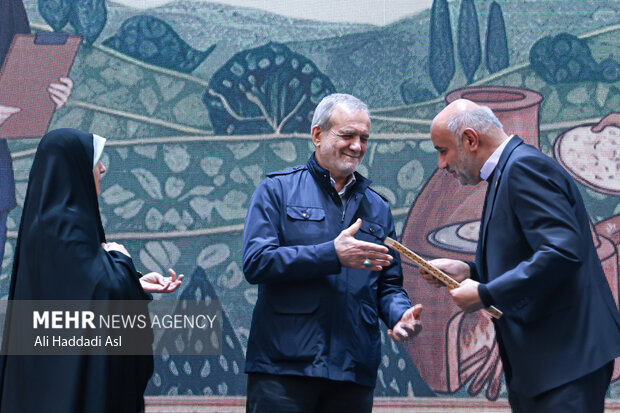 گرامیداشت «روز زن» با حضور رئیس جمهور