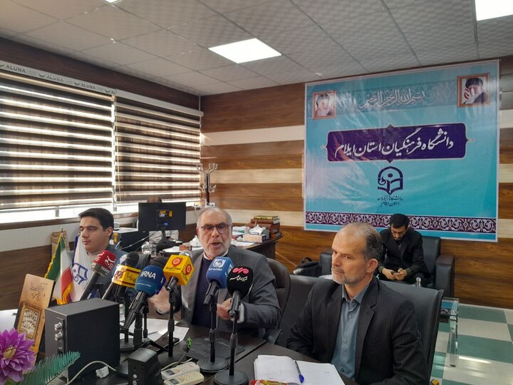 پیری: استان ایلام ۱۹ شهید دانشجو معلم تقدیم نظام کرده است