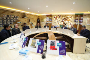 عارف: دستمزد جامعه علمی از بسیاری بخش‌های دولت پایین‌تر است