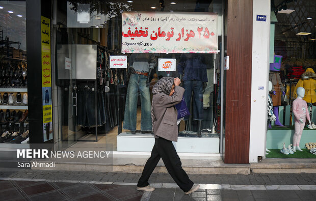 حال و هوای بازارهای مشهد به مناسبت روز مادر