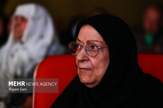 نکوداشت بانوان مؤثر در موزه ملک