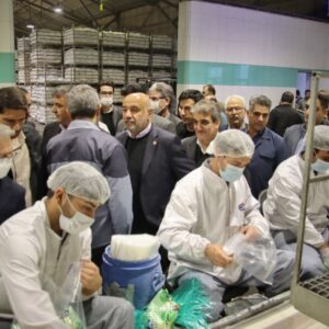 بازدید وزیر تعاون، کار و رفاه اجتماعی از شرکت املاح معدنی آرادان