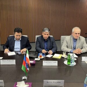 توافق ایران و آذربایجان بر سر توسعه روابط گمرکی و تسهیل تجارت مرزی