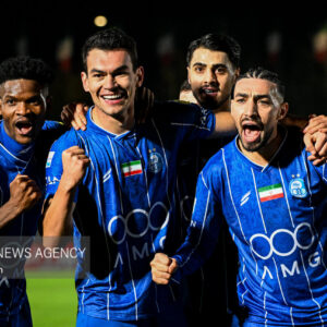 ترکیب احتمالی استقلال مقابل خیبر/ تغییر در دو پست