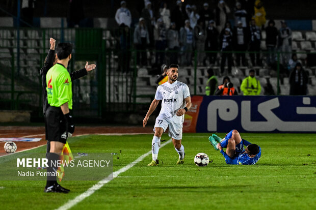 لیگ برتر فوتبال - استقلال و ملوان