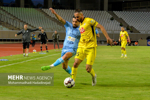 فجرسپاسی - چادرملو اردکان