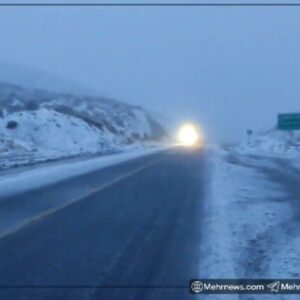 برفروبی در گردنه گاماسیاب