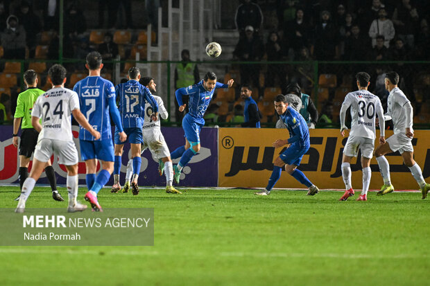 چند دستگی در استقلال/ ساپینتو نتایج ضعیف را گردن دیگران می‌اندازد!