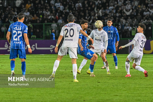 دلایل کم اثر شدن بهترین بازیکن استقلال/ اتفاقی که به آبی ها لطمه زد