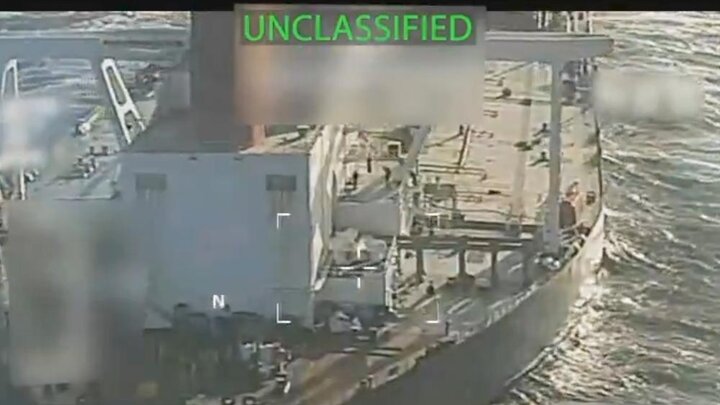 ونزوئلا: ربایش نفتکش توسط آمریکا بی‌پاسخ نخواهد ماند