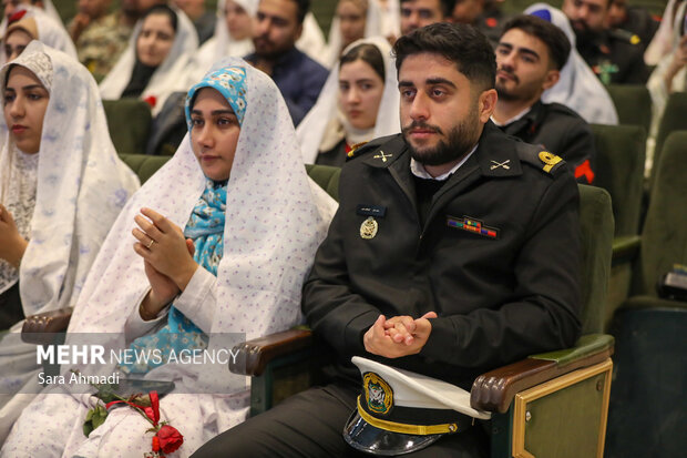 پنجمین جشنواره سراسری زوج های جوان ارتش در حرم مطهر رضوی