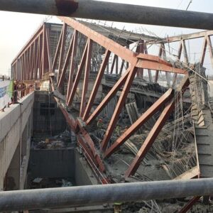 ریزش سازه فولادی در محل ساخت یک کتابخانه کره جنوبی