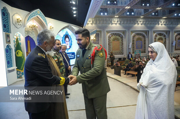 پنجمین جشنواره سراسری زوج های جوان ارتش در حرم مطهر رضوی