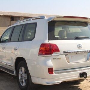 «لندکروز» قاچاق در گناوه توقیف شد