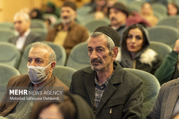 اختتامیه اولین جشنواره ملی نمد در شهرکرد