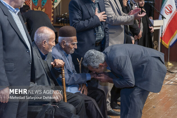 اختتامیه اولین جشنواره ملی نمد در شهرکرد