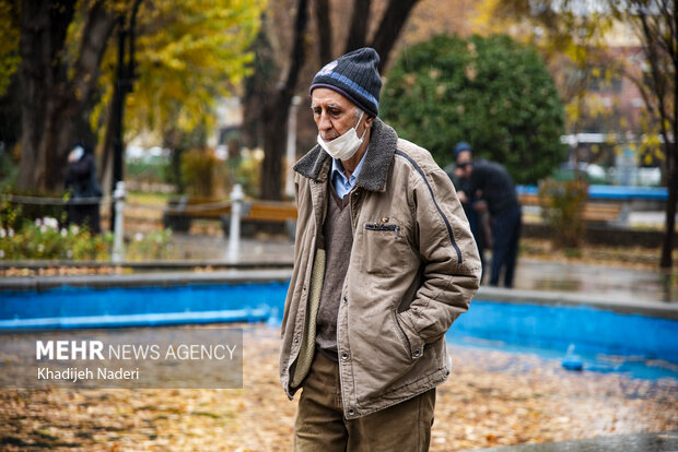 باران پاییزی در چهارباغ اصفهان