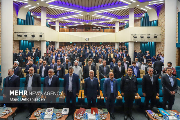 سفر وزیر کشور به یزد