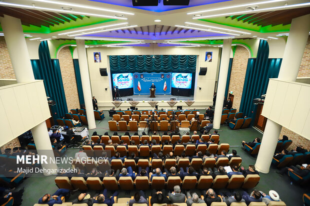 سفر وزیر کشور به یزد